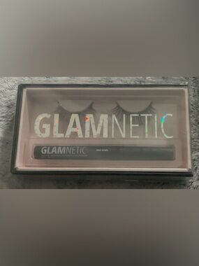 Glamnetic Magnetic Lashes with Adhesive - Black